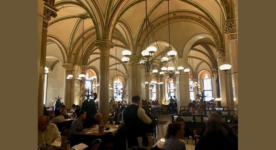 Кафе Централь в Вене