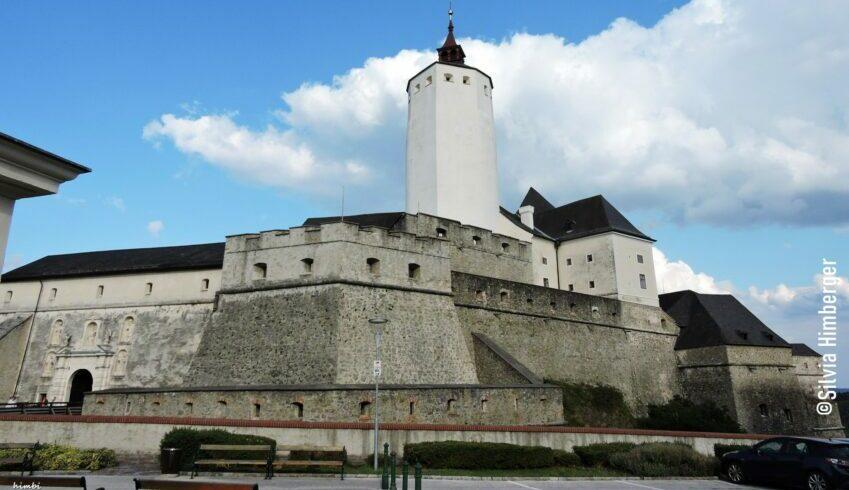 Замок Форхтенштайн, Бургенланд