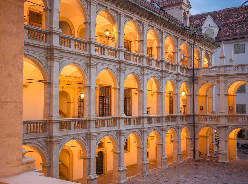 Грац Ландхаус