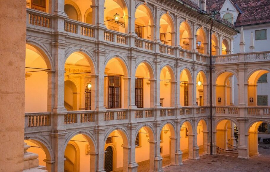 Грац Ландхаус