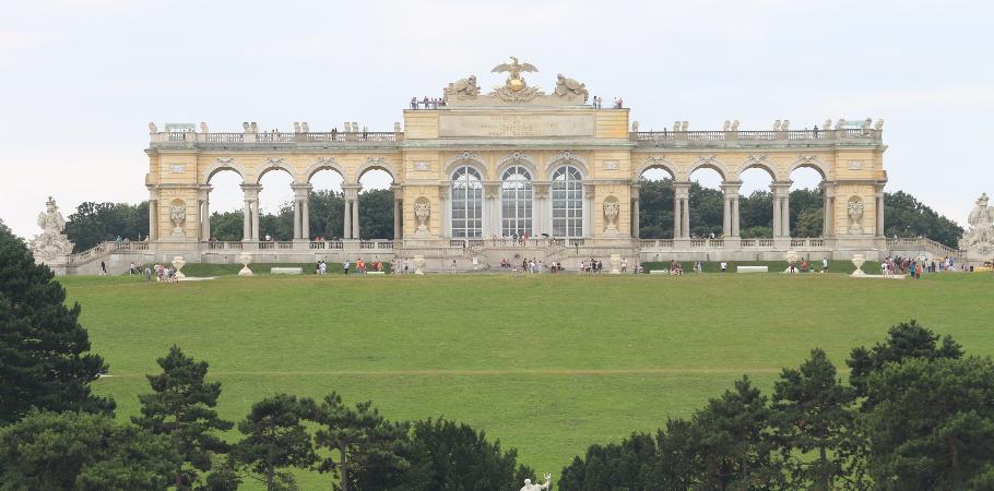 Дворец Шёнбрунн в Вене