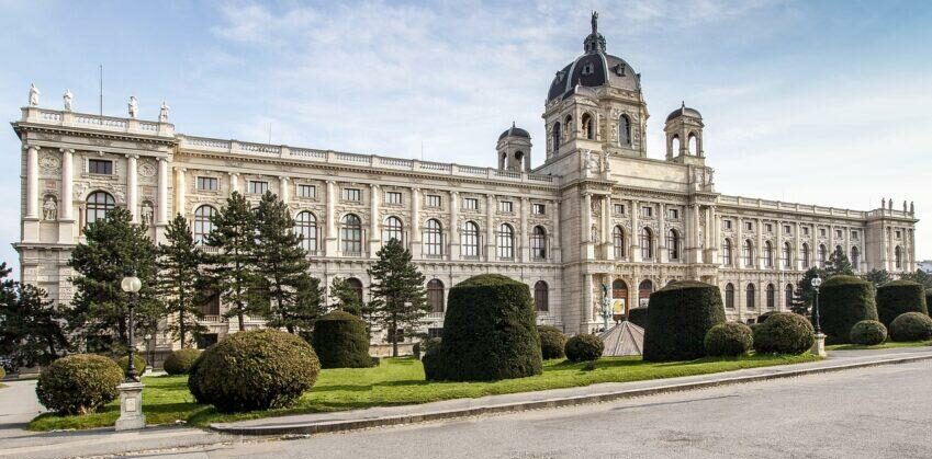 Музей истории искусств